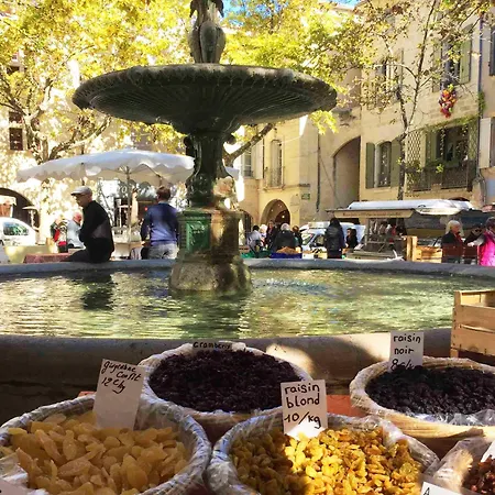 Διαμέρισμα La Sapiniere Uzès